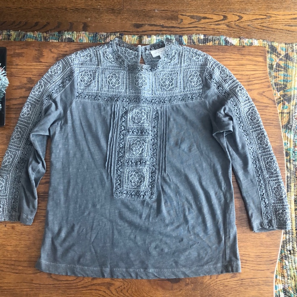 Lucky Brand Gray Embroidered Neck Top